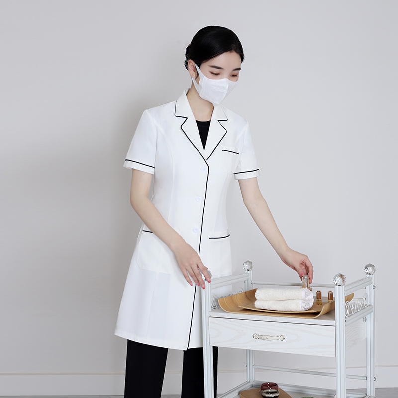 Biały fartuch laboratoryjny z  – Medical Lab Years recenzja i cena